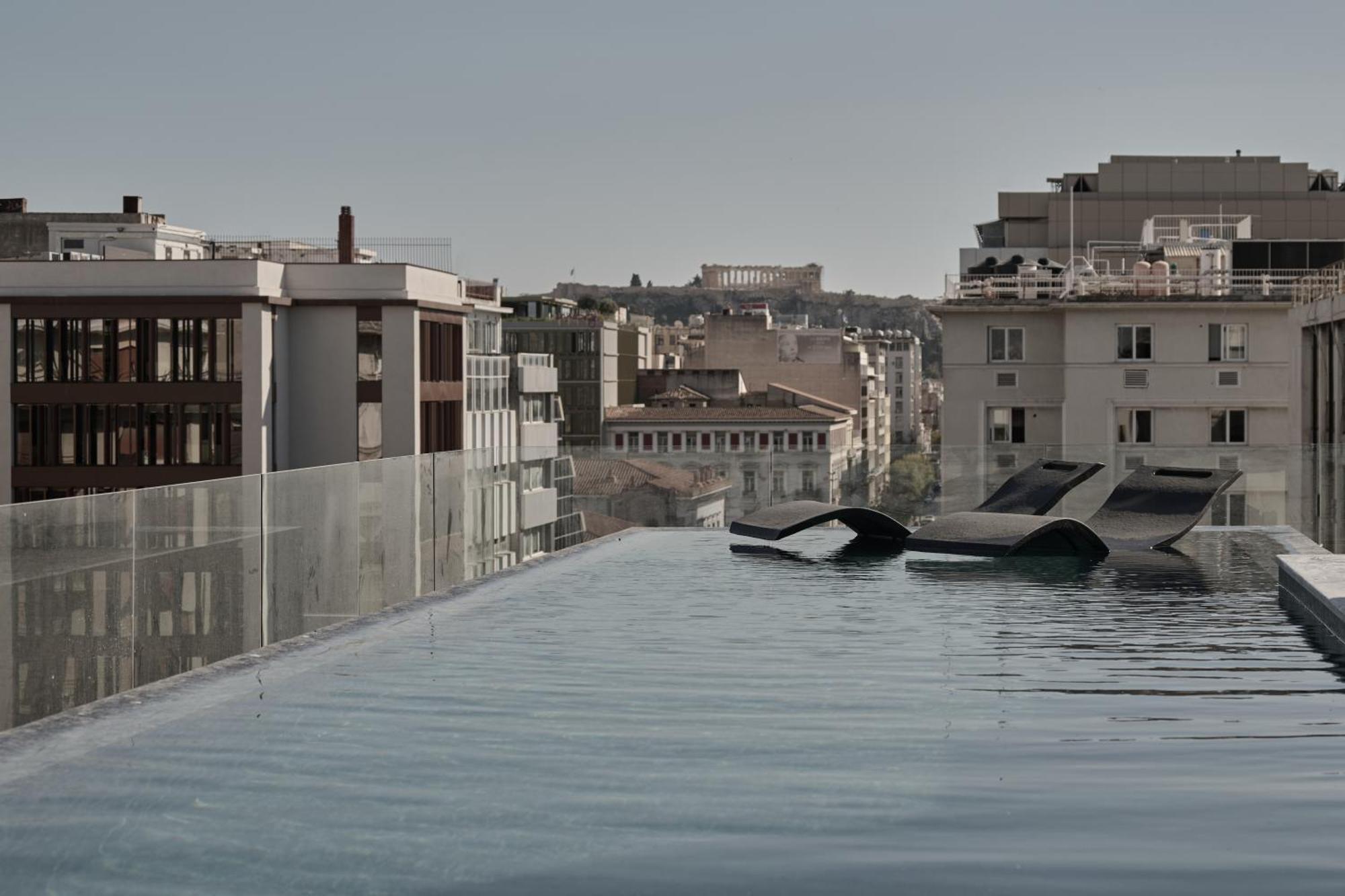 Vision Omonia, Hotel Athens