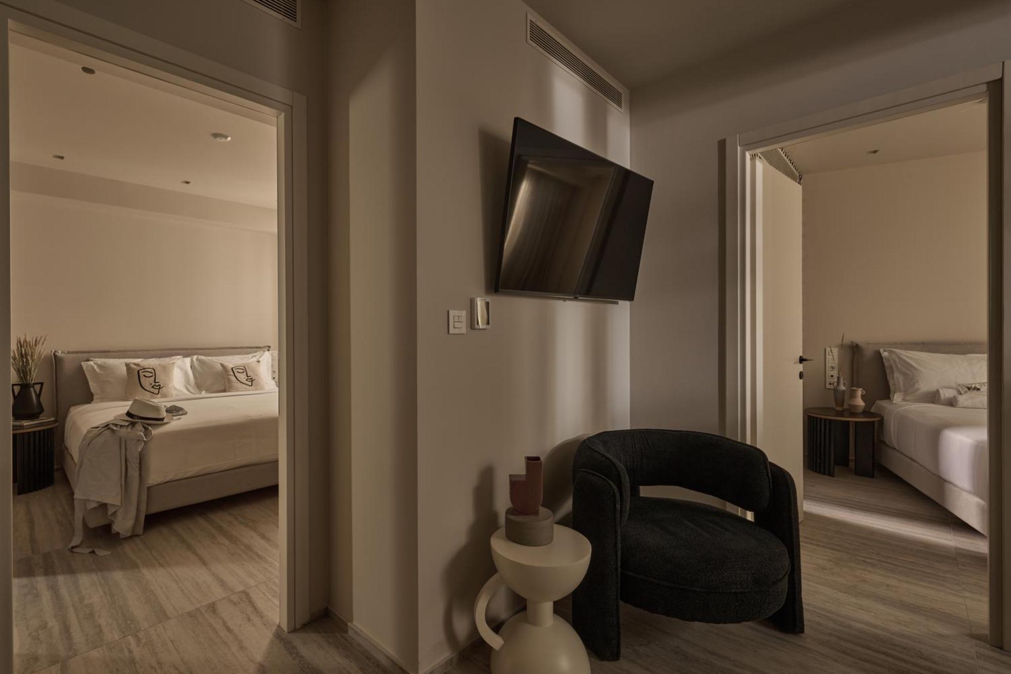 Vision Omonia, 4*