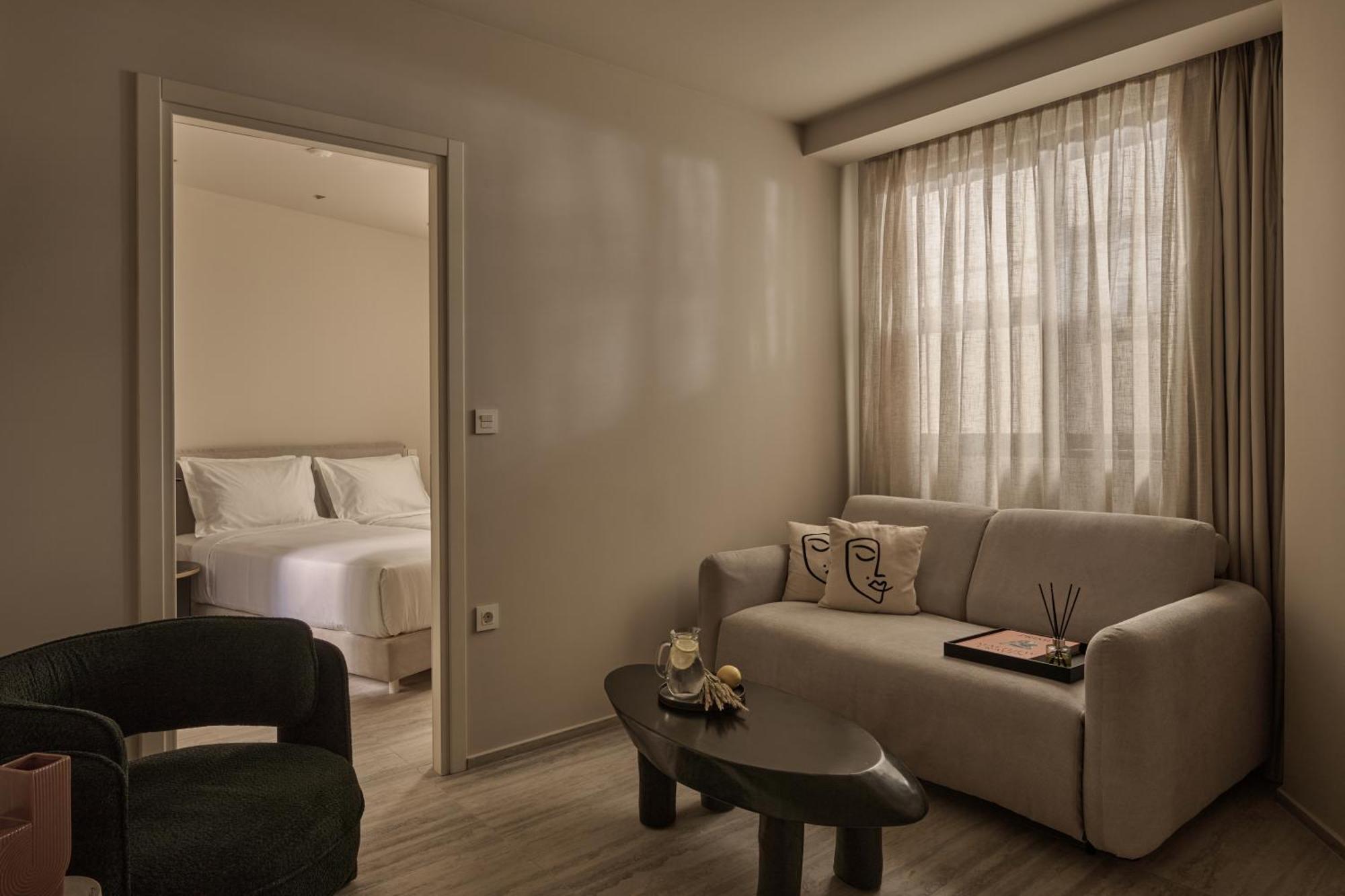 Vision Omonia, Hotel Athènes